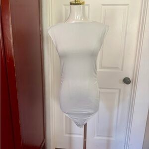 House of Harlow 1960 White Grey Sleeveless Bodysuit